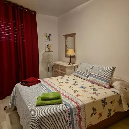 Apartment Con Terraza Y Piscina
